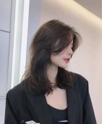 -韩国丽安形象设计