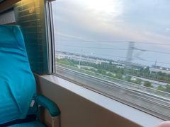 -龙阳路磁悬浮列车总站-停车场