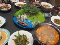 -呷湘厨·鱼汤捞饭·剁椒鱼头·辣椒炒肉(国家会展中心店)