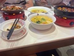 -渝是乎川渝小炒(新世界百货望京店)