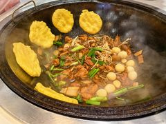 -鲁员外地锅鸡地锅鱼(古墩路店)