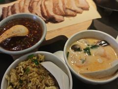 -大头虾越式风味餐厅(光明广场店)