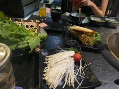 -湊湊火锅·茶憩(新中关购物中心店)