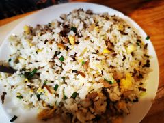 特色臊子蛋炒饭-嘉州叶婆婆钵钵鸡(建设路店)