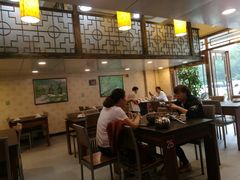 -褒河栈道渔庄(建工路总店)