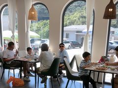 -何适山庄·团餐住宿(水长城P2停车场店)