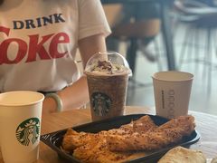 -星巴克(成都东站店)