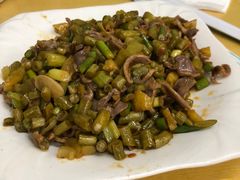 酸辣鸡杂-做了不起的80后