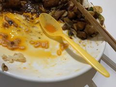 美味大盘鸡盖浇饭-米兜兜米粉·新疆料理(川大店)