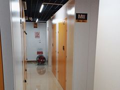 -安东易迷你自助仓储寄存仓库(草桥店)