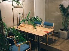 -HIGH FIVE哈福手工汉堡(桂林路店)