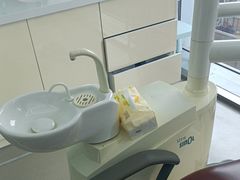 -极光口腔·矫正种植修复(锦江店)