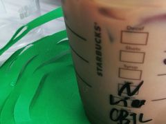 -星巴克臻选(盐城金鹰聚龙湖店)