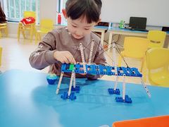 -爱乐梵国际儿童教育中心(古美店)