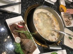 -一席地·本地鸡窝·杭帮鸡火锅(萧山银隆百货店)