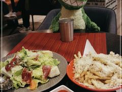 -WOLFGANG PUCK KITCHEN & BAR(迪士尼小镇店)