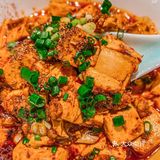 推荐三道我每次都必点的菜：老成都蒜苗回锅肉