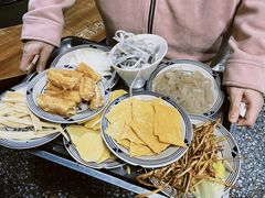 -重庆故事姊妹老火锅(财经学院店)