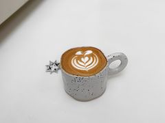 -UNI UNI(环亚凯瑟琳店)