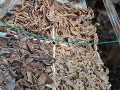 -八一路好吃街(雨田商务大厦店)