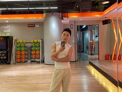 -乐刻运动健身精品馆(览秀城店)