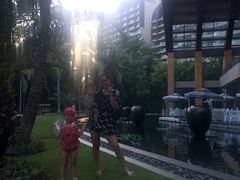 -三亚湾海居铂尔曼度假酒店