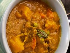 咖喱牛腩煲-莫多多餐厅