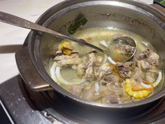-喃喃椰·糟粕醋·椰子鸡火锅(七堡花园店)