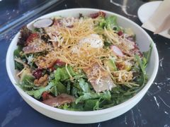 藜麦窝蛋沙拉-The Rug Cafe(王府中环店)