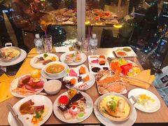 -彩虹云霄拜约克摩天塔