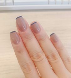 -济南花里美甲美睫