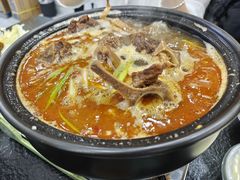 -撒拉人家.酸菜牦牛肉火锅