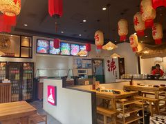 -虾领航小龙虾·吉林烧烤(柳州路店)