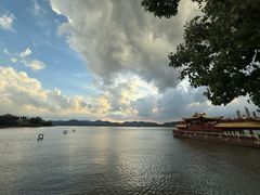 -新荣记(西溪湿地店)