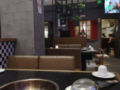 大堂-小牛海记潮汕牛肉店(永定路店)