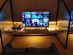 -涨巢·潮玩水疗局