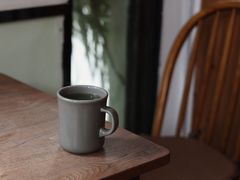 靠窗位-知亘茶食