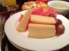 水果-咖啡苑自助餐厅·中国大饭店