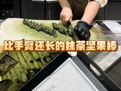 -HOT CRUSH趁热集合·现烤面包(上海环球港店)