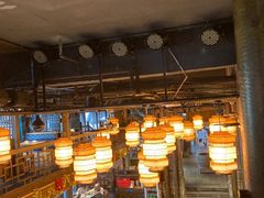 -帅巴人舅母子腊蹄民俗村