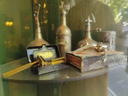 -IMUSE BARBER SHOP