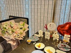 -海派悦庭·海胆烧麦·新融合菜(凯德广场店)