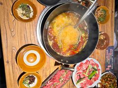 -贵厨酸汤牛肉(小十字店)