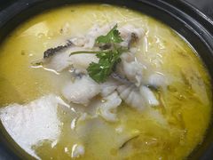 -九锅一堂酸菜鱼(万达广场店)