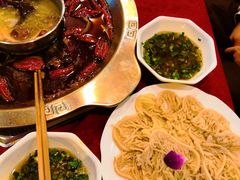 -山城年华老火锅(玉林店)