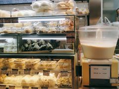面包甜点陈列柜-白玉兰食品(甜云店)