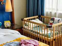 -汕头金海湾大酒店(万象城店)