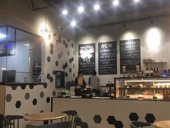 -HELLO 27 意面·沙拉·帕尼尼