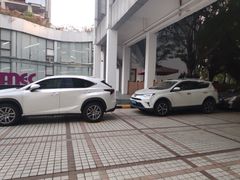 -国微大厦-停车场