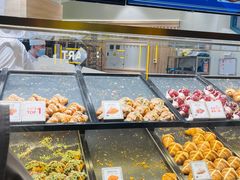 面包甜点陈列柜-月枫堂(长春这有山店)